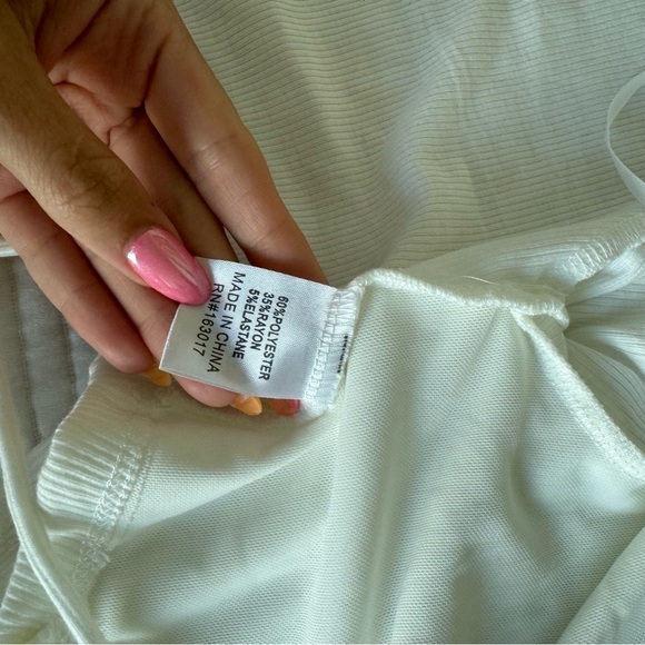 Princess Polly White Criss-Cross Top - Picture 4 of 5